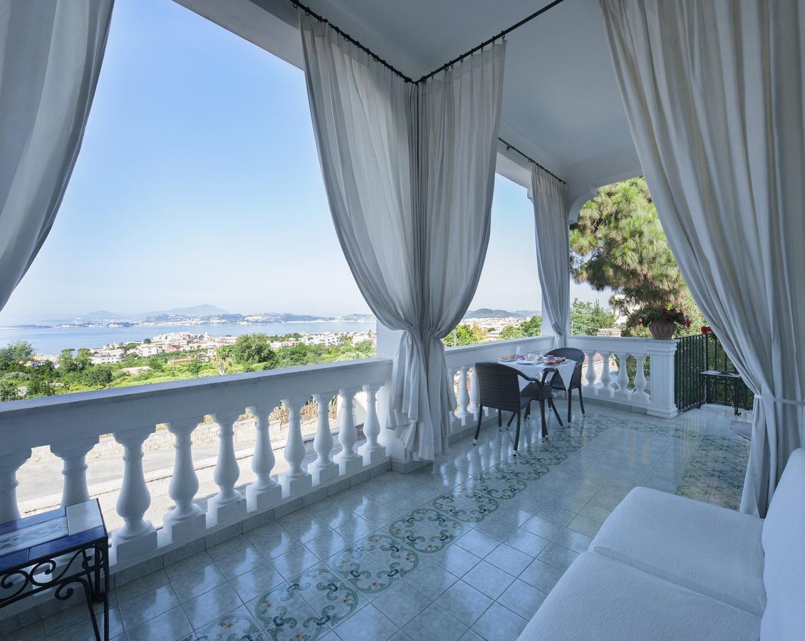 B&B Dumbolo Pozzuoli Kültér fotó
